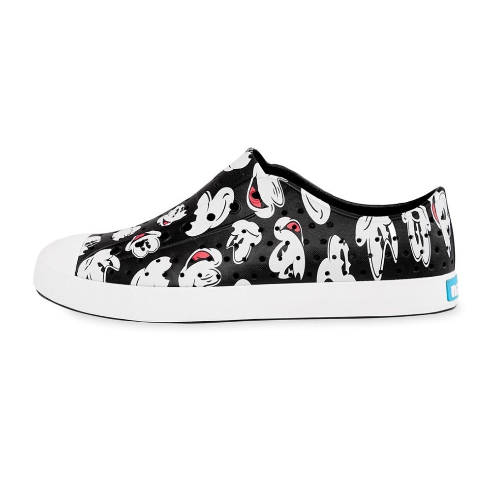 Native X Disney Mickey Mouse Slip on Shoe Sz 6